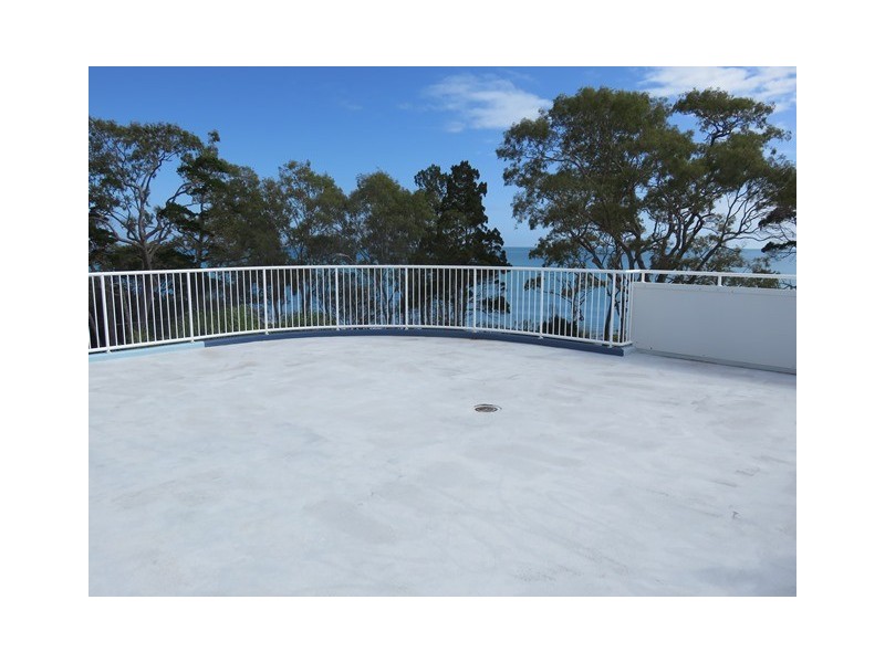 9/458 Esplanade, Torquay QLD 4655