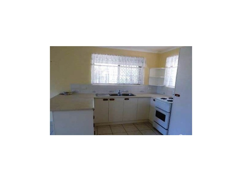 5 Delrose Court, Toogoom QLD 4655