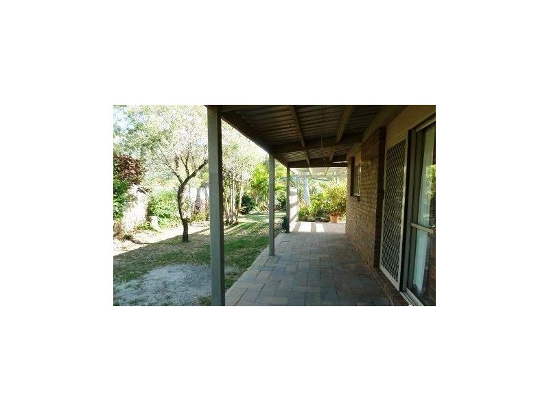 5 Delrose Court, Toogoom QLD 4655