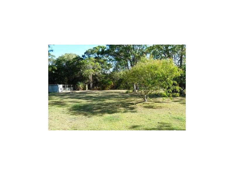 5 Delrose Court, Toogoom QLD 4655