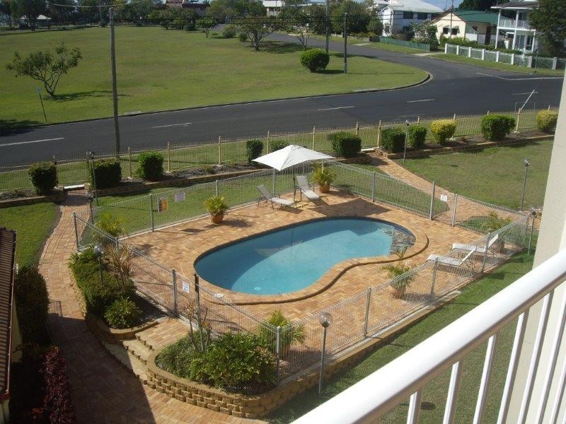 12/13-15 Pulgul Street, Urangan QLD 4655