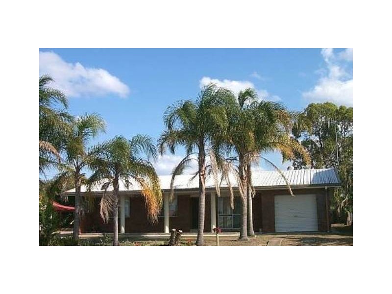 35 Hillcrest Avenue, Scarness QLD 4655