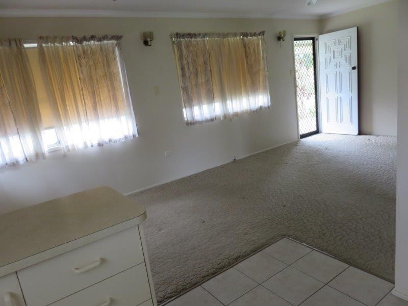 11 Clarke Street, Pialba QLD 4655