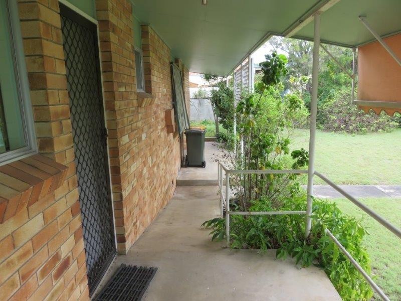 11 Clarke Street, Pialba QLD 4655