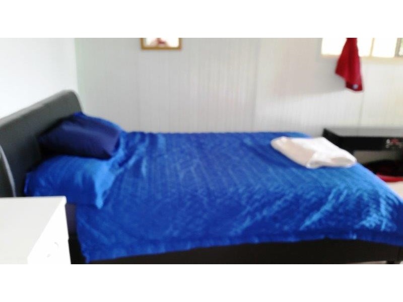 5 Kathleen Cres, Wondunna QLD 4655