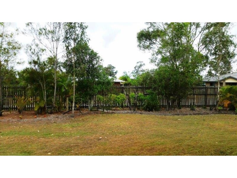 5 Kathleen Cres, Wondunna QLD 4655