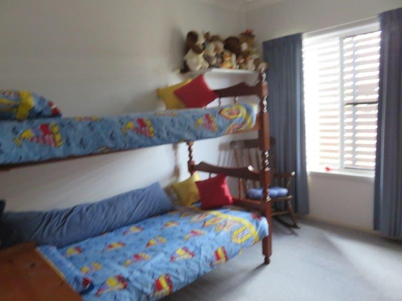 26 RANKIN STREET, Point Vernon QLD 4655