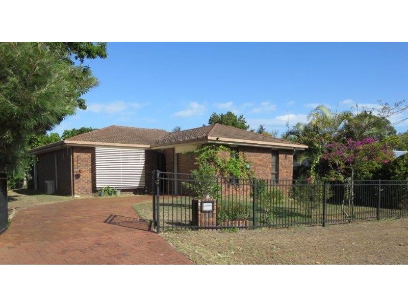 3 WHITBY ST, Urangan QLD 4655