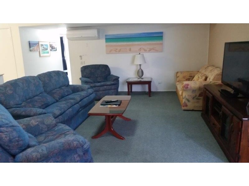 U14 451-452 Charlton Esplanade, Torquay QLD 4655