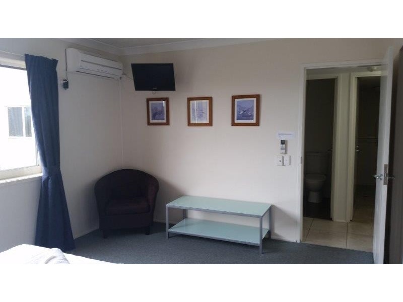 U14 451-452 Charlton Esplanade, Torquay QLD 4655