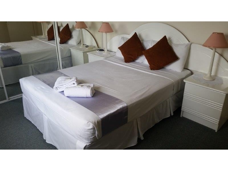 U14 451-452 Charlton Esplanade, Torquay QLD 4655