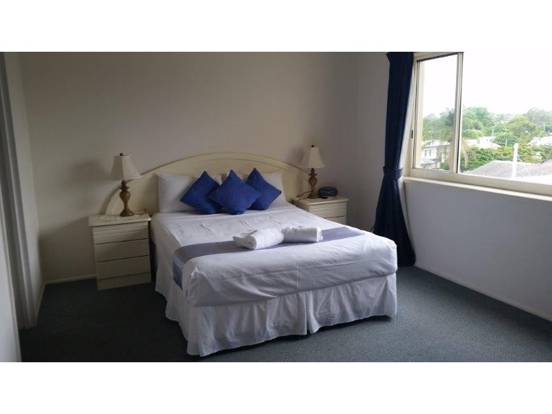 U14 451-452 Charlton Esplanade, Torquay QLD 4655