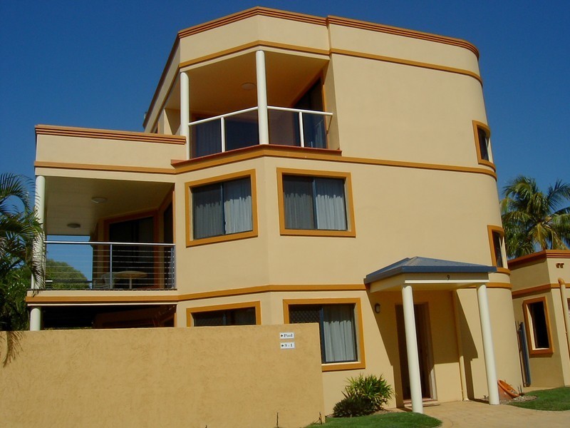 33 Elizabeth Street, Urangan QLD 4655