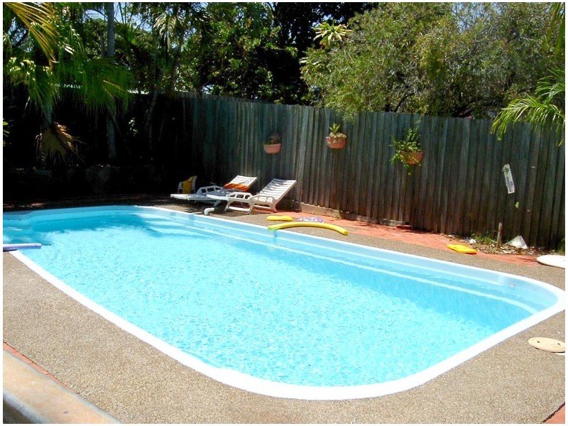 19 SCARBOROUGH ST, Scarness QLD 4655