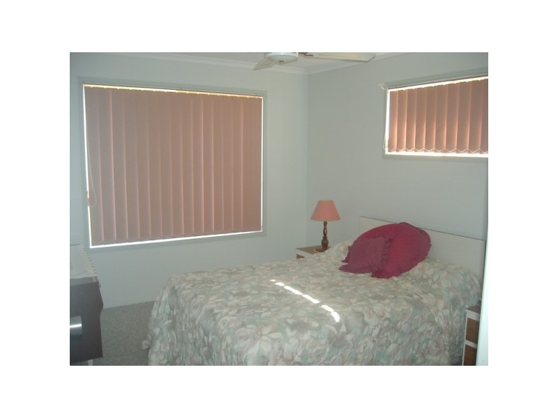 137 Hammond Street, Urangan, Hervey Bay QLD 4655