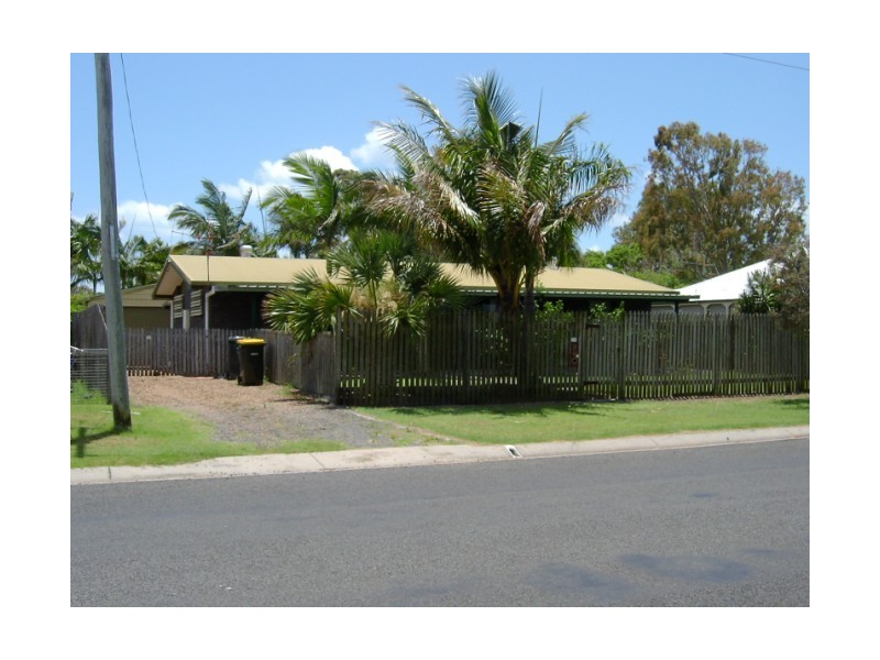 22 Shell Street, Urangan, Hervey Bay QLD 4655