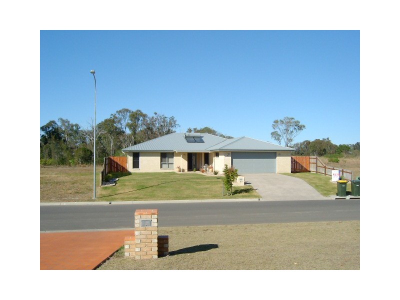 22 Spinnaker Drive, Point Vernon QLD 4655
