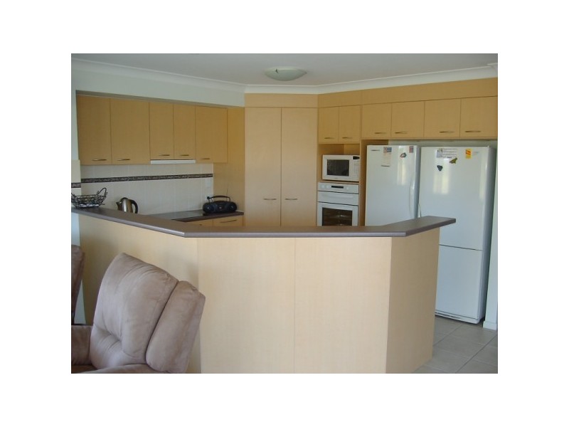 22 Spinnaker Drive, Point Vernon QLD 4655