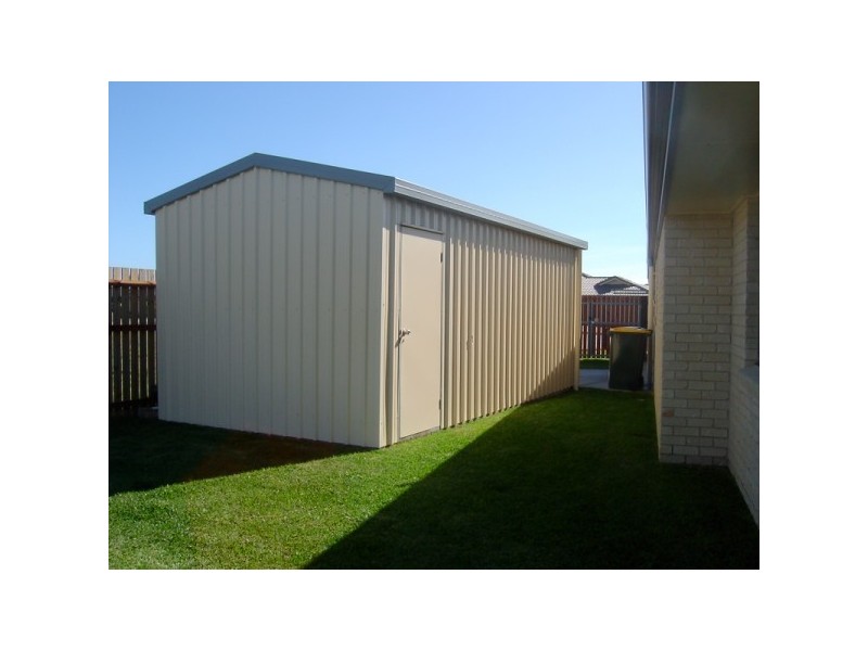 22 Spinnaker Drive, Point Vernon QLD 4655