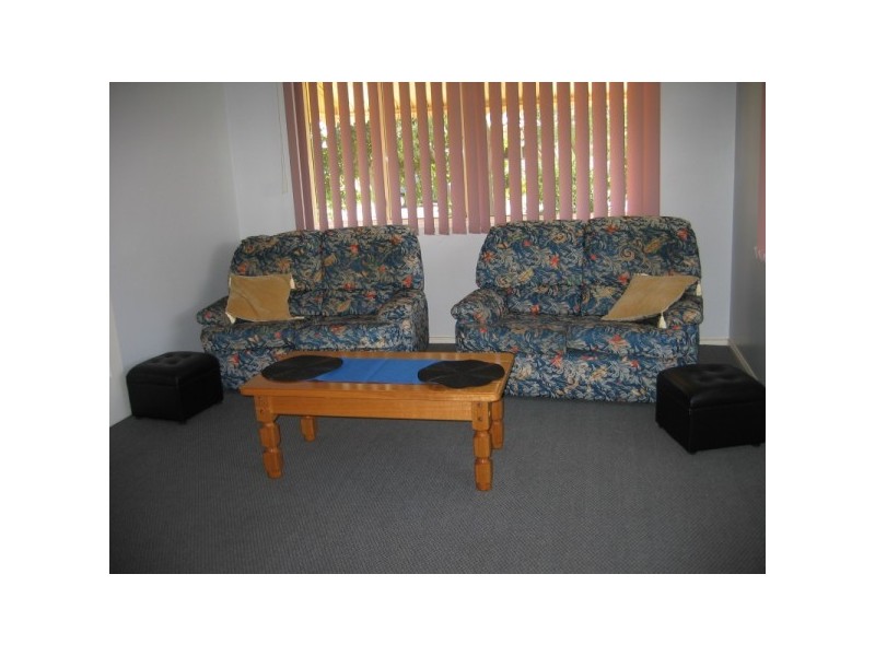 3 Hibiscus Street, Urangan, Hervey Bay QLD 4655