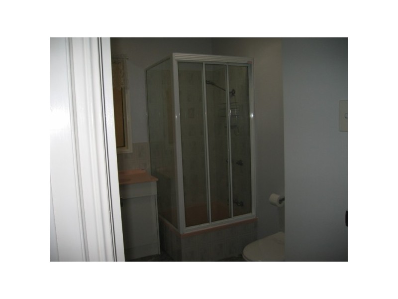 3 Hibiscus Street, Urangan, Hervey Bay QLD 4655