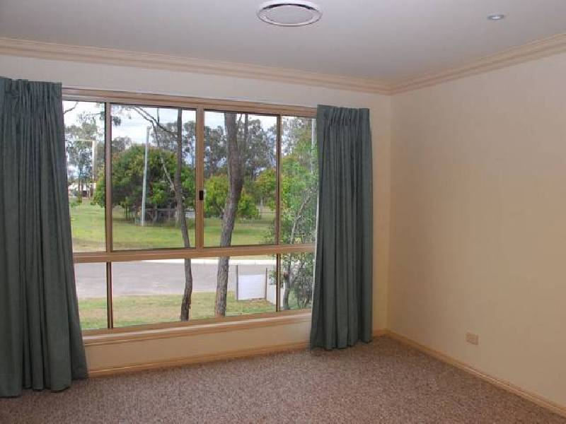 10 Katandra Street, Point Vernon QLD 4655