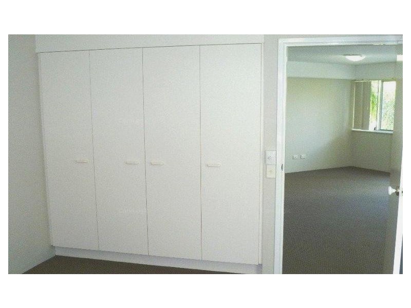 10/458 CHARLTON ESPLANADE, Torquay QLD 4655