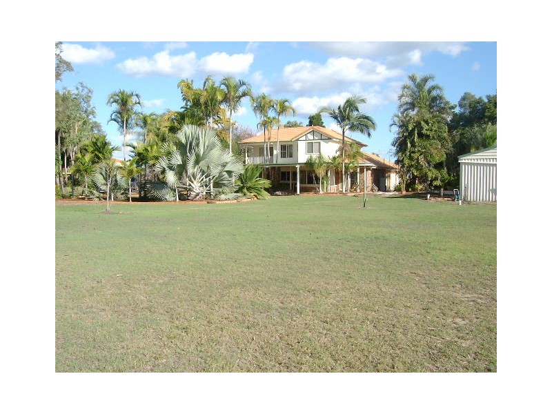 5 Ash Court, Dundowran Beach QLD 4655