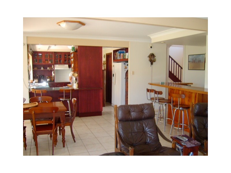 5 Ash Court, Dundowran Beach QLD 4655