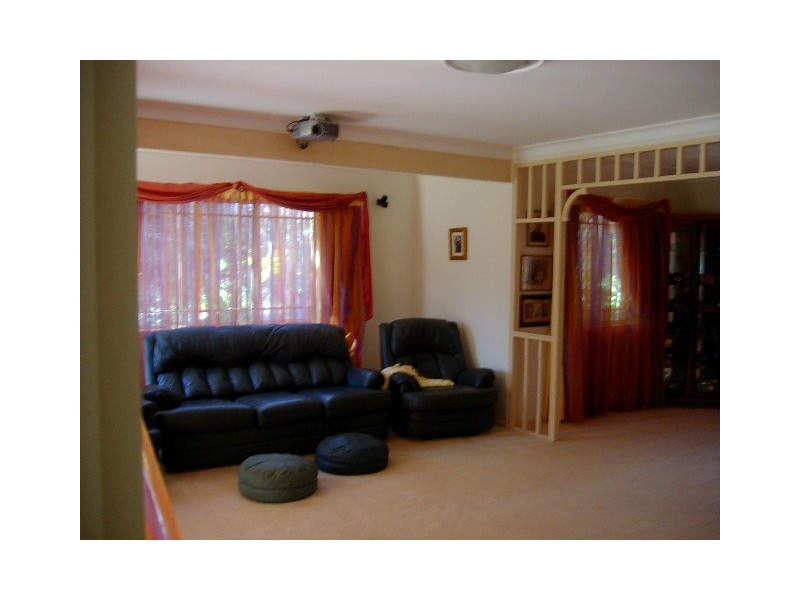 5 Ash Court, Dundowran Beach QLD 4655