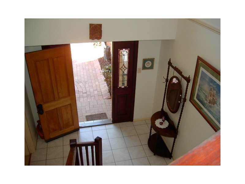 5 Ash Court, Dundowran Beach QLD 4655