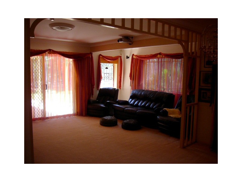 5 Ash Court, Dundowran Beach QLD 4655