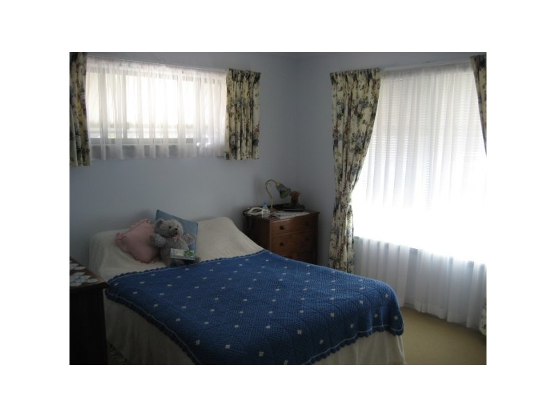 90 Dolphin Avenue, Urraween QLD 4655
