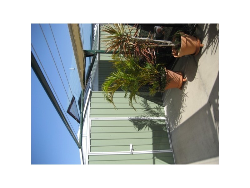 90 Dolphin Avenue, Urraween QLD 4655