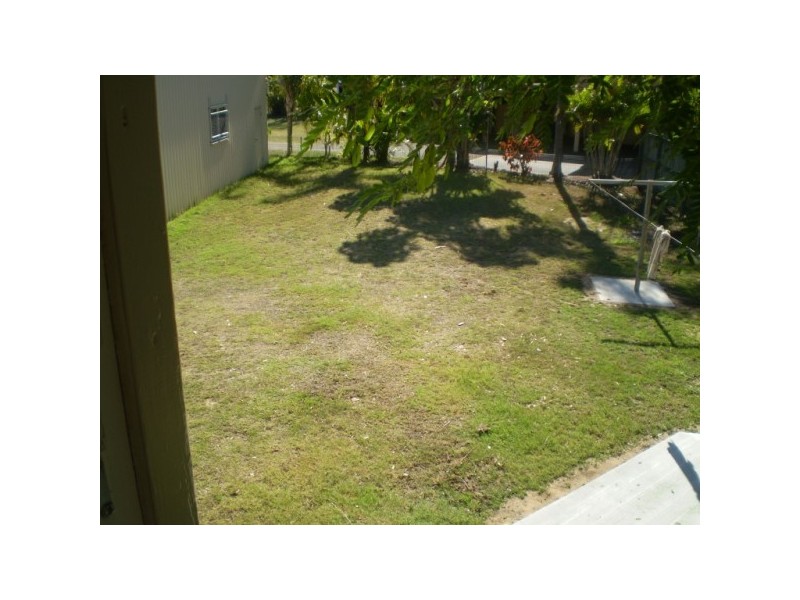 5 Alexander Street, Torquay QLD 4655