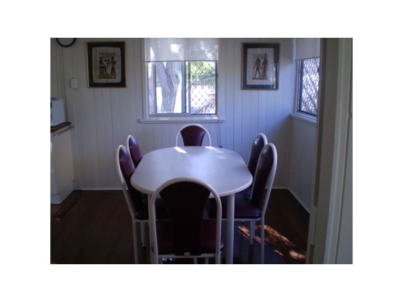 5 Alexander Street, Torquay QLD 4655