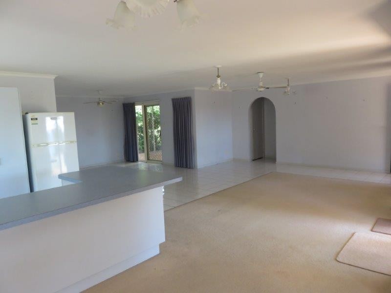 75 ESPLANADE, Point Vernon QLD 4655