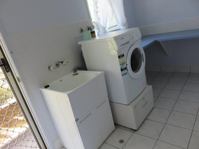 75 ESPLANADE, Point Vernon QLD 4655