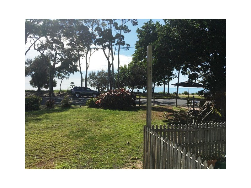 4/321 Esplanade, Scarness QLD 4655