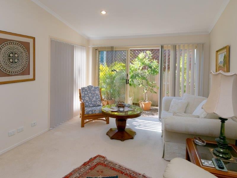 7/72 Miller Street, Urangan QLD 4655