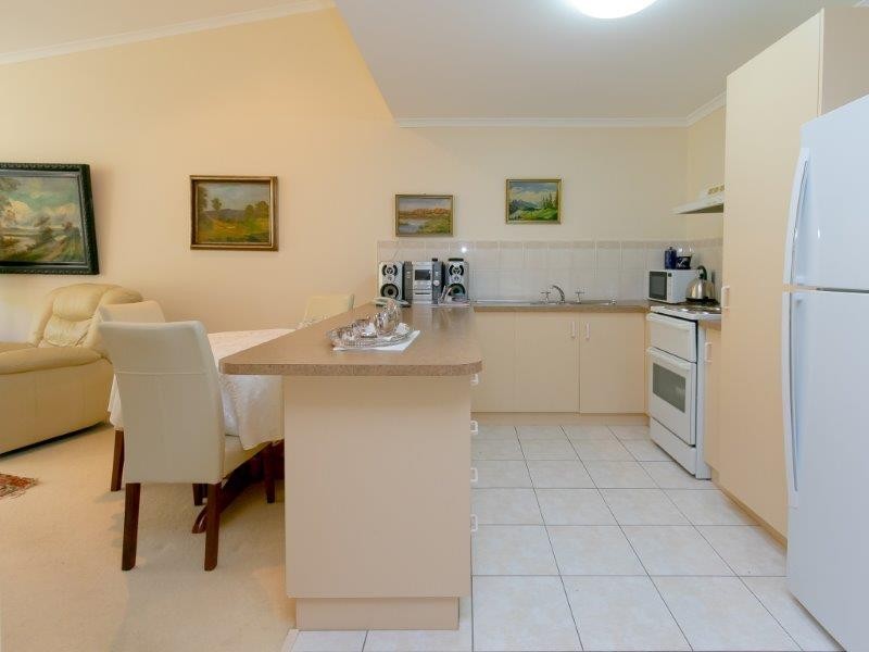 7/72 Miller Street, Urangan QLD 4655