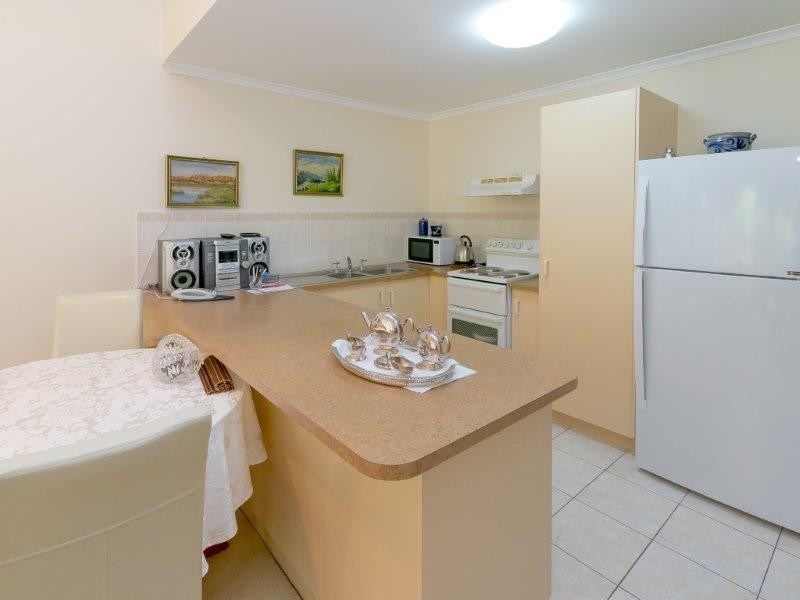 7/72 Miller Street, Urangan QLD 4655