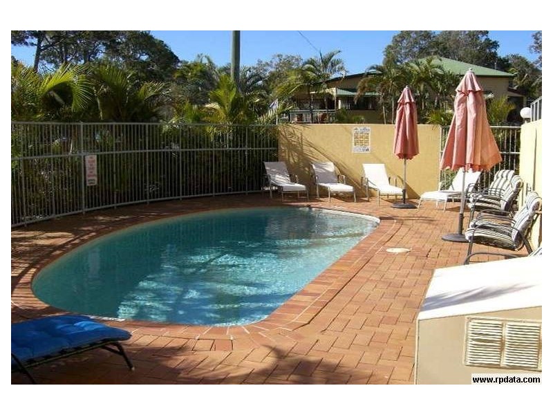 5/496 Esplanade, Torquay QLD 4655