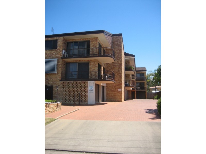 8/66 Freshwater Street, Torquay QLD 4655