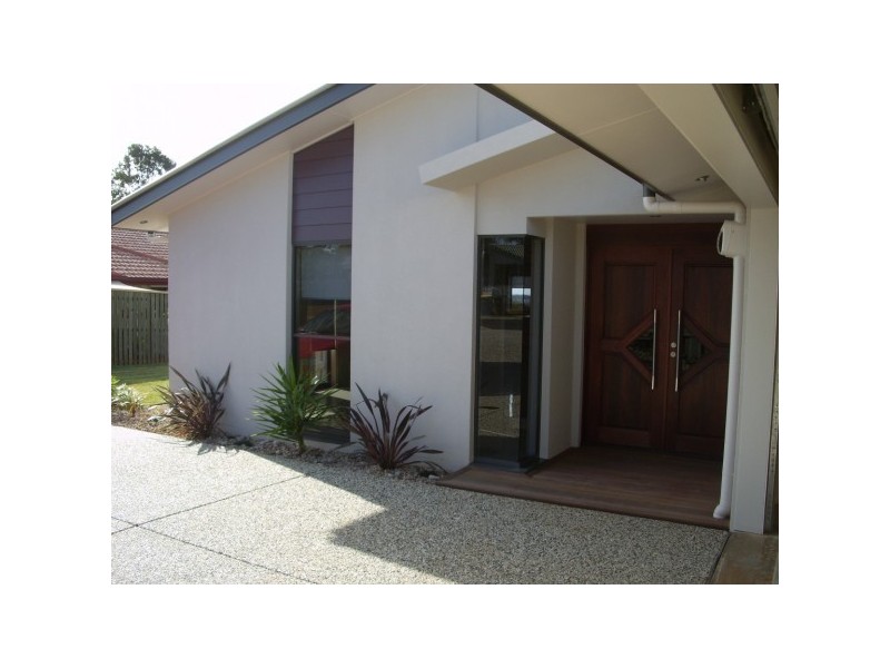 2/40 Victor Drive, Kawungan QLD 4655