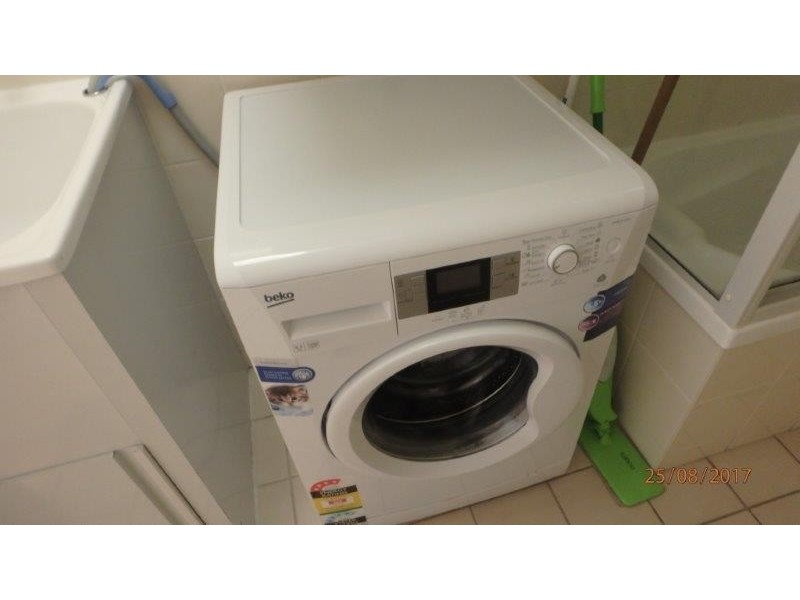 213/407 Esplanade, Torquay QLD 4655