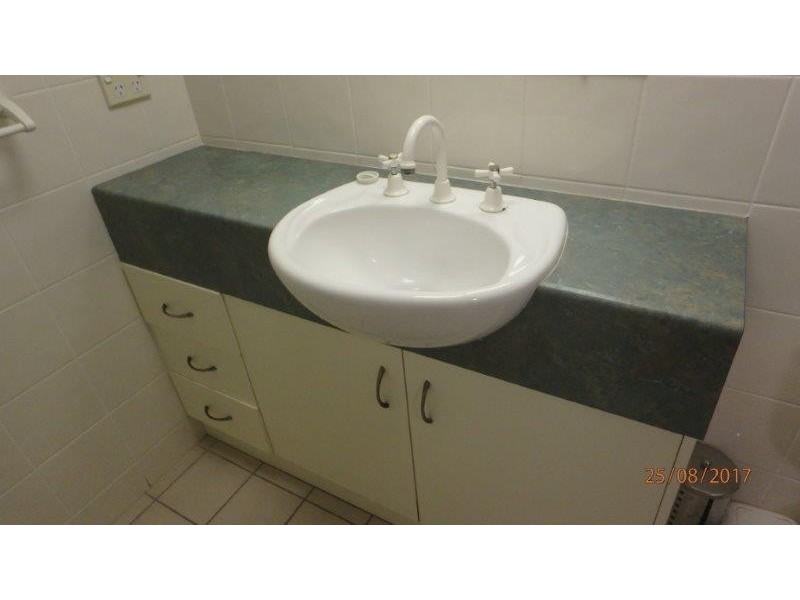 213/407 Esplanade, Torquay QLD 4655