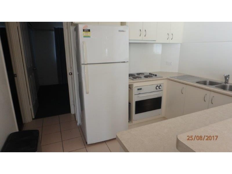 213/407 Esplanade, Torquay QLD 4655