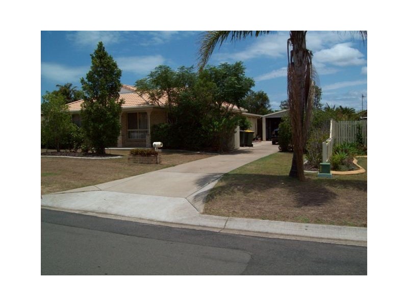 4 Archer Drive, Point Vernon QLD 4655