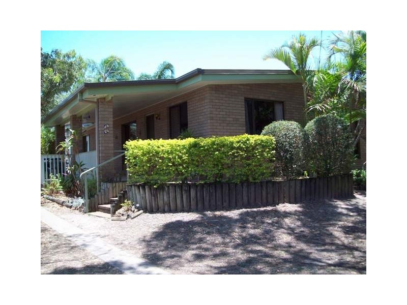 48 Tavistock St, Torquay QLD 4655
